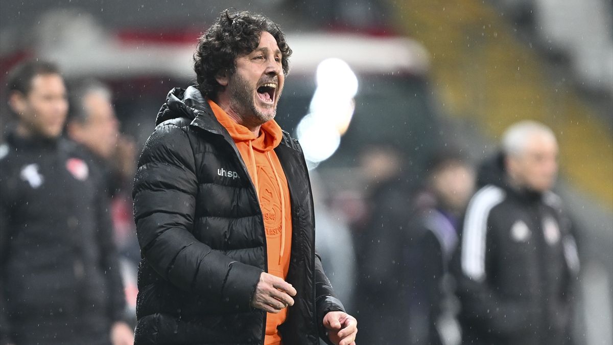 Fatih Tekke, Beşiktaş galibiyetini değerlendirdi Sadece 3 puan aldık