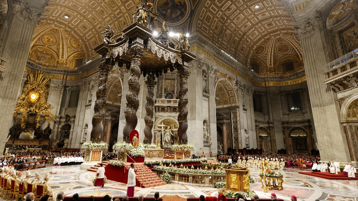 Vatikan'da Noel ayini yapıldı