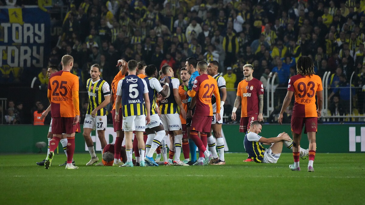 Süper Lig'de gol krallığı yarışı: Zirvede Dzeko ve Icardi var
