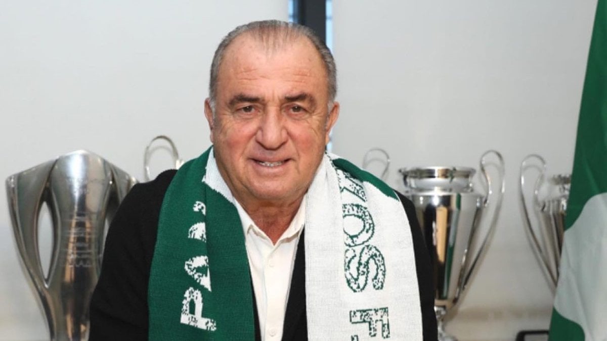 Fatih Terim, Panathinaikos'la resmi sözleşme imzaladı