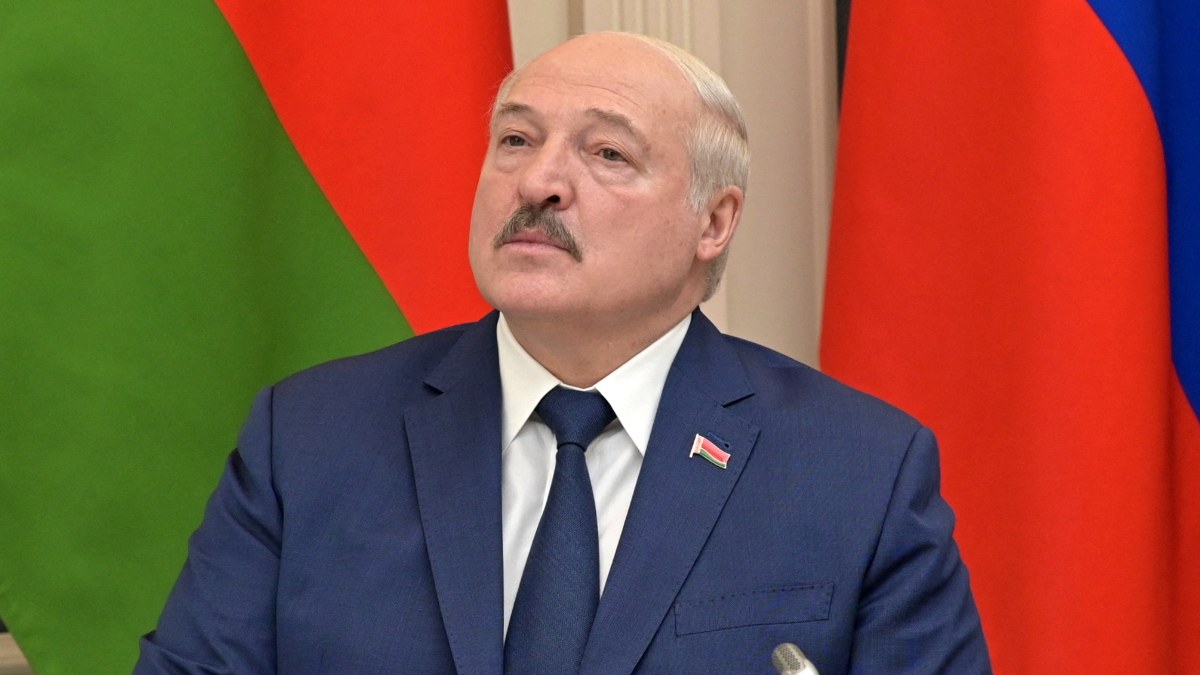Belarus Cumhurbaşkanı Lukaşenko, kendine ömür boyu dokunulmazlık verdi