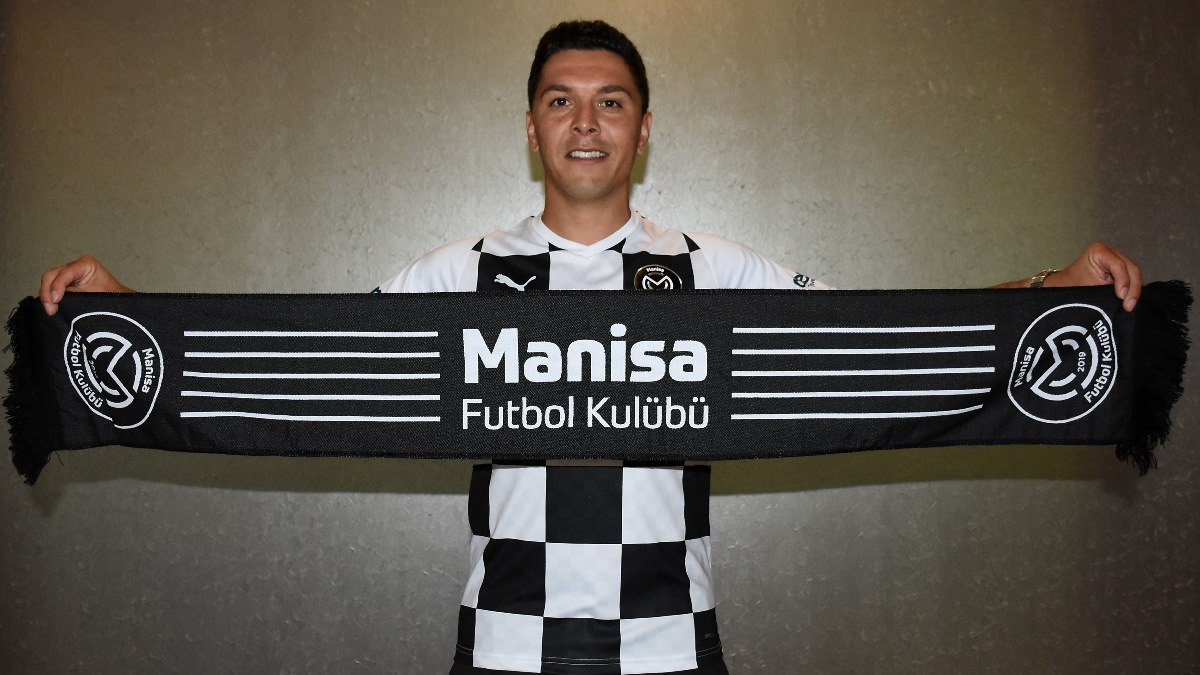 Manisa FK'da Oğuzhan Berber takımdan ayrıldı