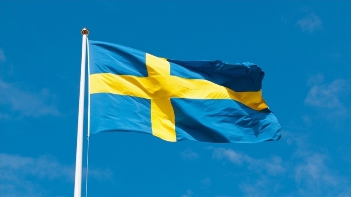 İsveç Sivil Savunma Bakanı: Ülkede savaş olabilir