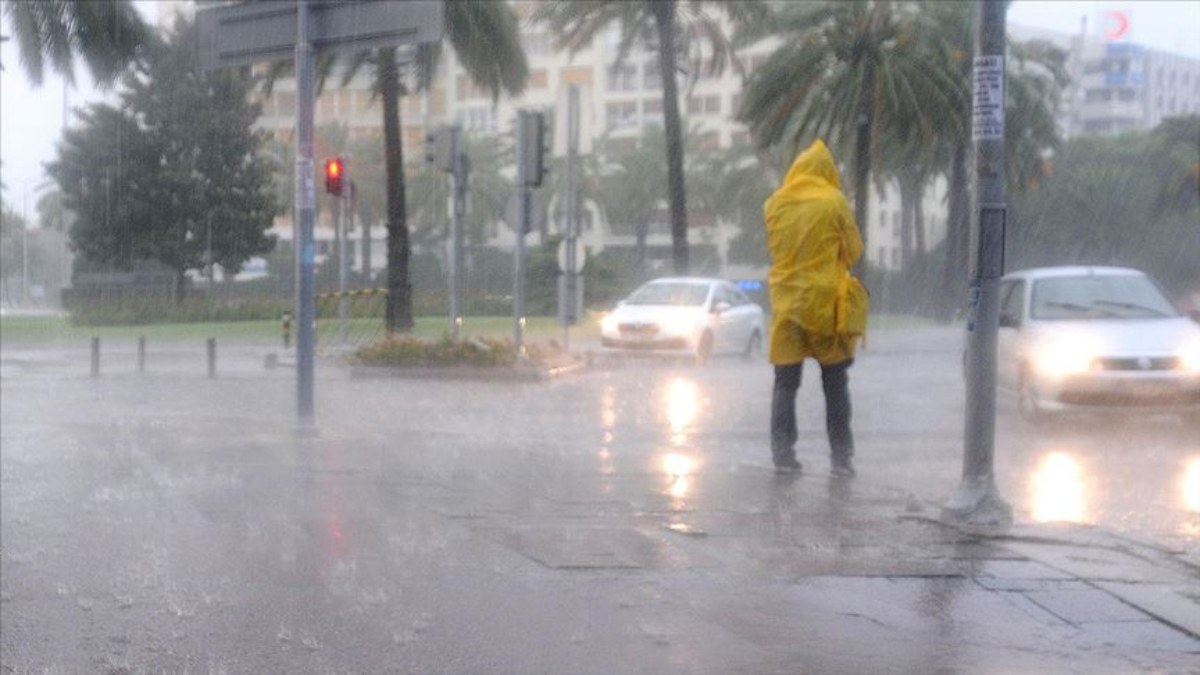 Meteoroloji'den İzmir dahil 16 şehre sarı uyarı