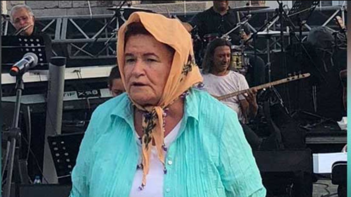 Selda Bağcan'ın konser prova kıyafeti gündem oldu! İmajı herkesi şaşırttı
