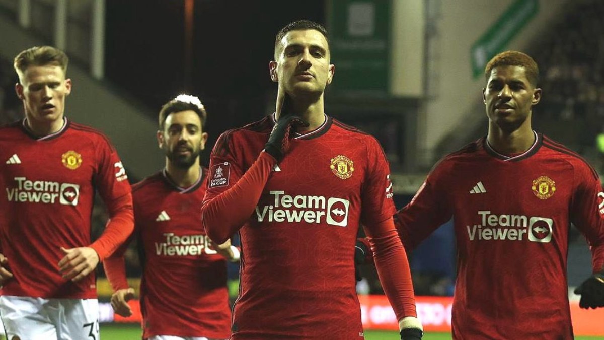 Manchester United, FA Cup'ta rahat turladı