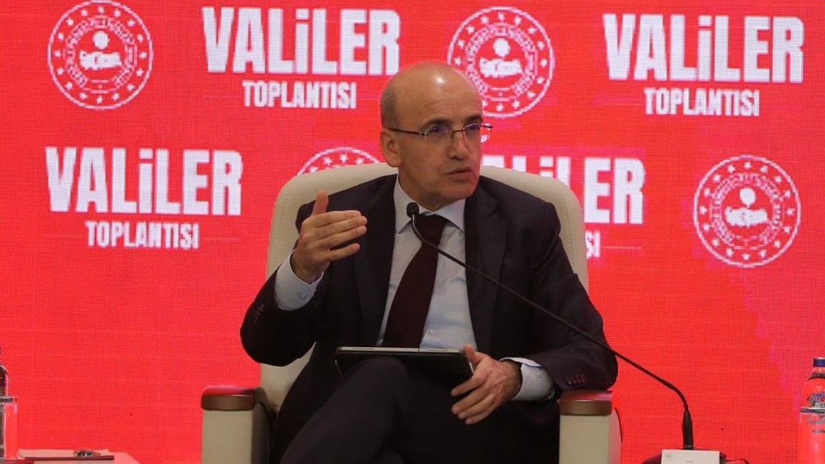 Mehmet Şimşek: Kayıtdışı ekonomiyle mücadelede valilerimizin desteklerini bekliyoruz