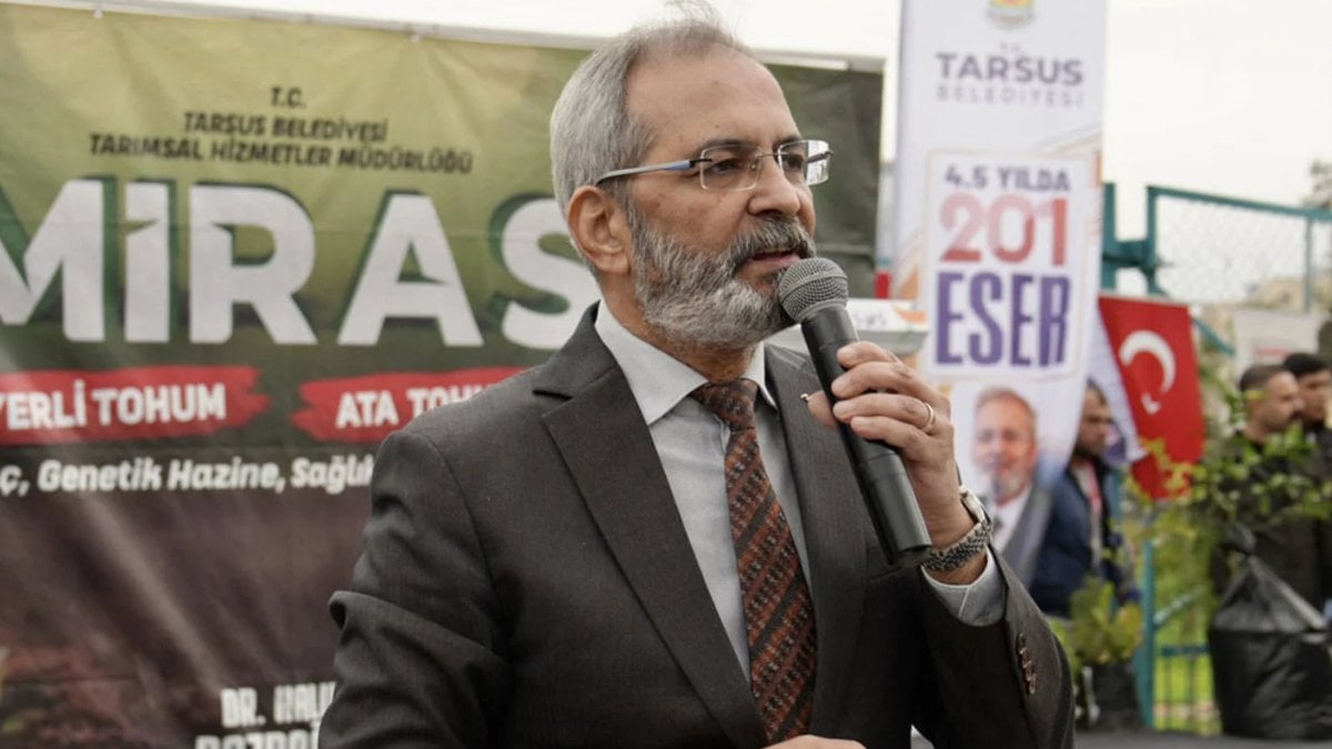 Tarsus Belediye Başkanı Haluk Bozdoğan partisi CHP'den istifa etti