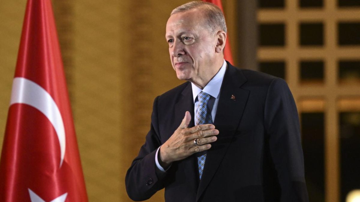 Cumhurbaşkanı Erdoğan'dan Regaip Kandili mesajı