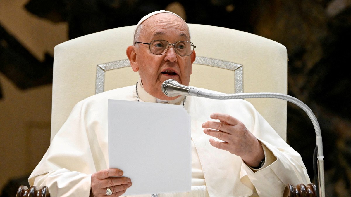 Papa Francis: Barış için eğitim vermeliyiz