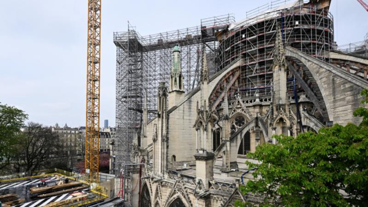 Cayır cayır yanmıştı: Notre Dame Katedrali yıl sonunda ziyarete açılacak