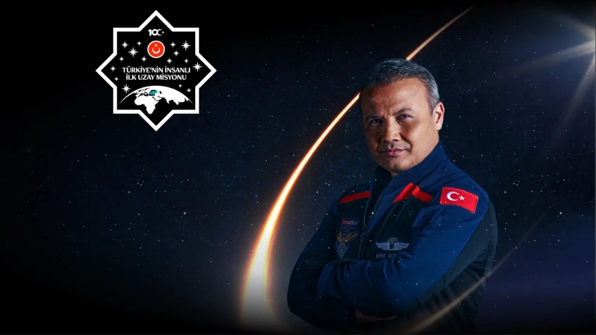 Türkiye'nin ilk insanlı uzay görevini dünya yakından takip ediyor