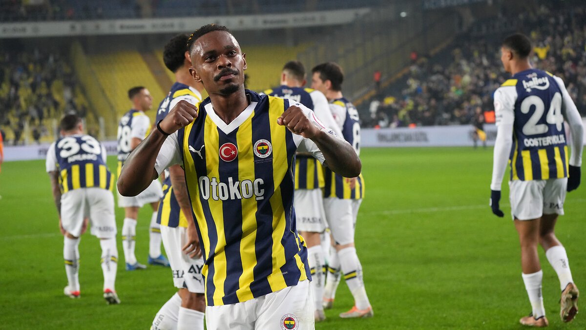 Fenerbahçe'de Lincoln Henrique formasına kavuştu! İlk maçında harika gol attı