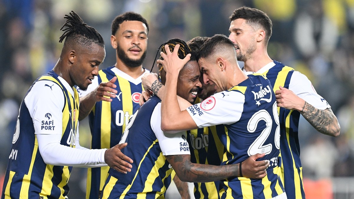 Fenerbahçe, Türkiye Kupası'nda Adanaspor'a fark attı