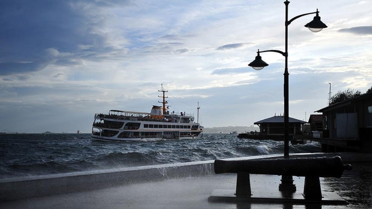İstanbul ve İzmir dahil 10 şehre sarı uyarı: Fırtına bekleniyor