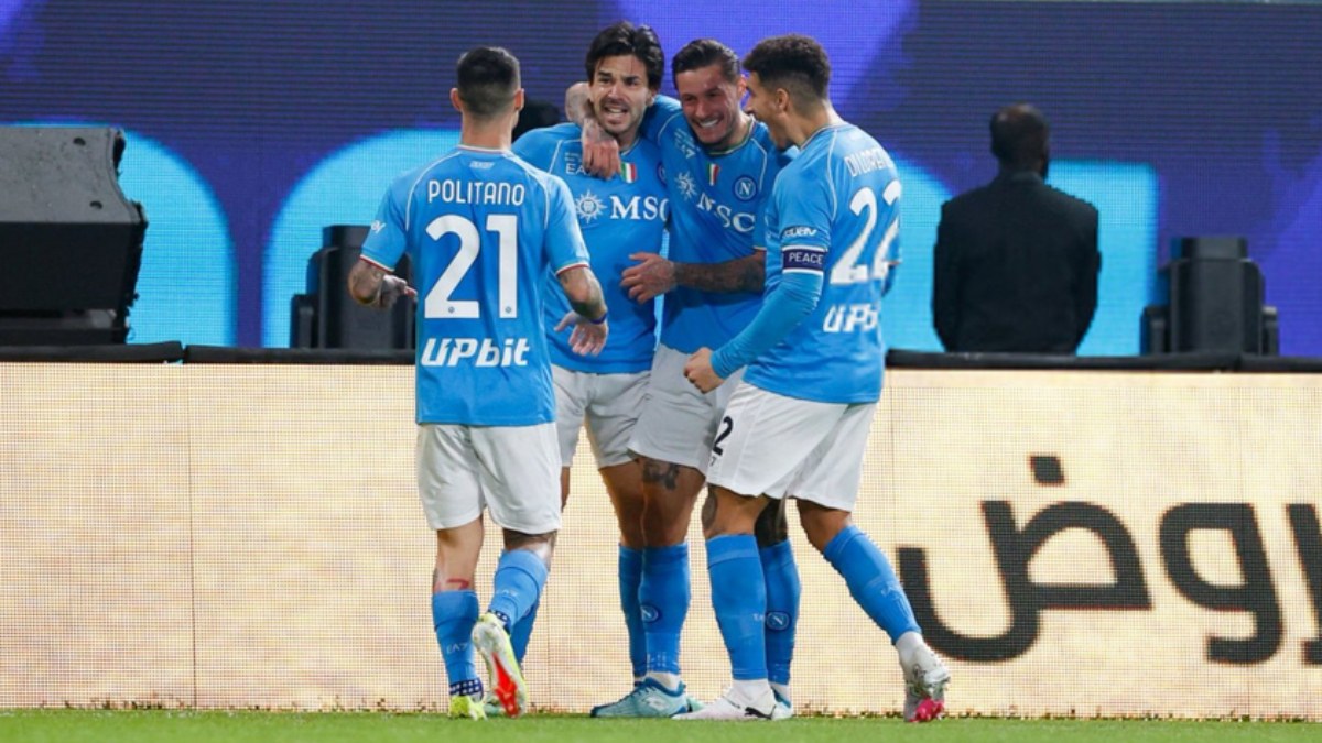 Napoli, Fiorentina'yı yenerek finale yükseldi