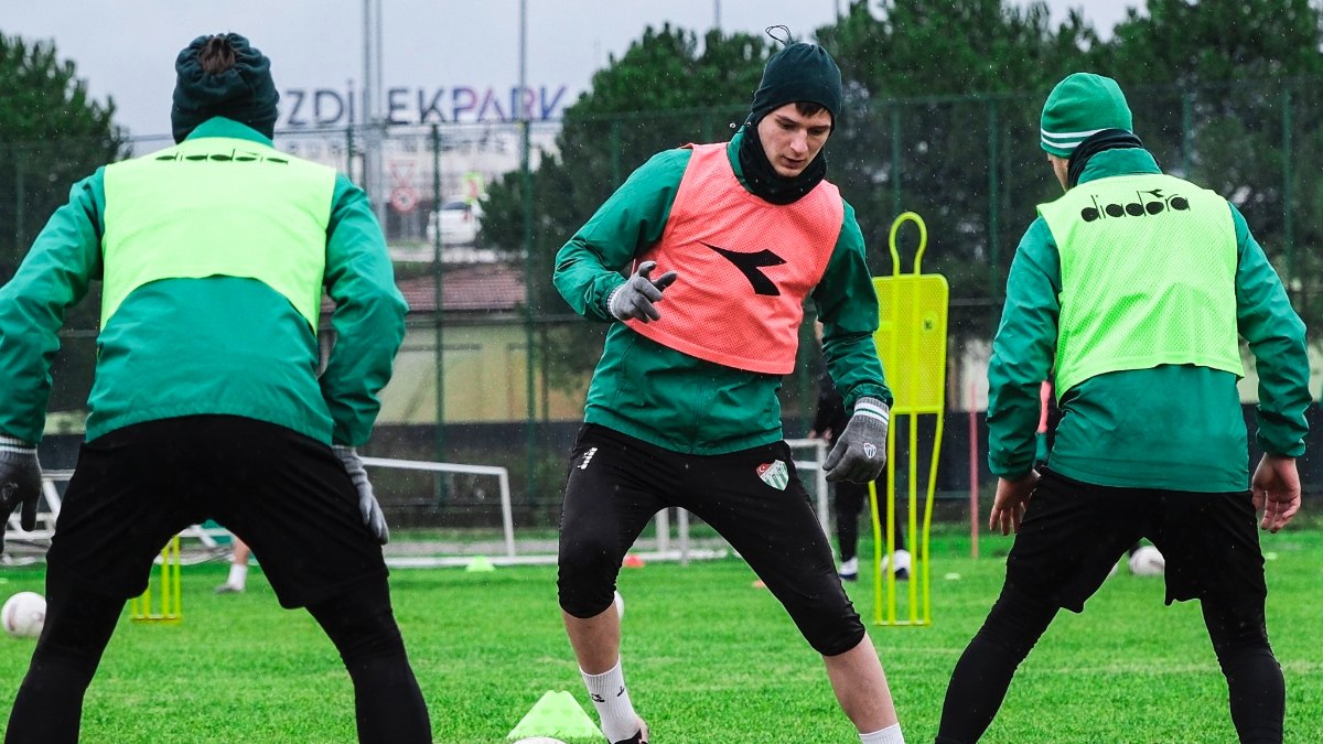 Bursaspor'un üç puanı silindi