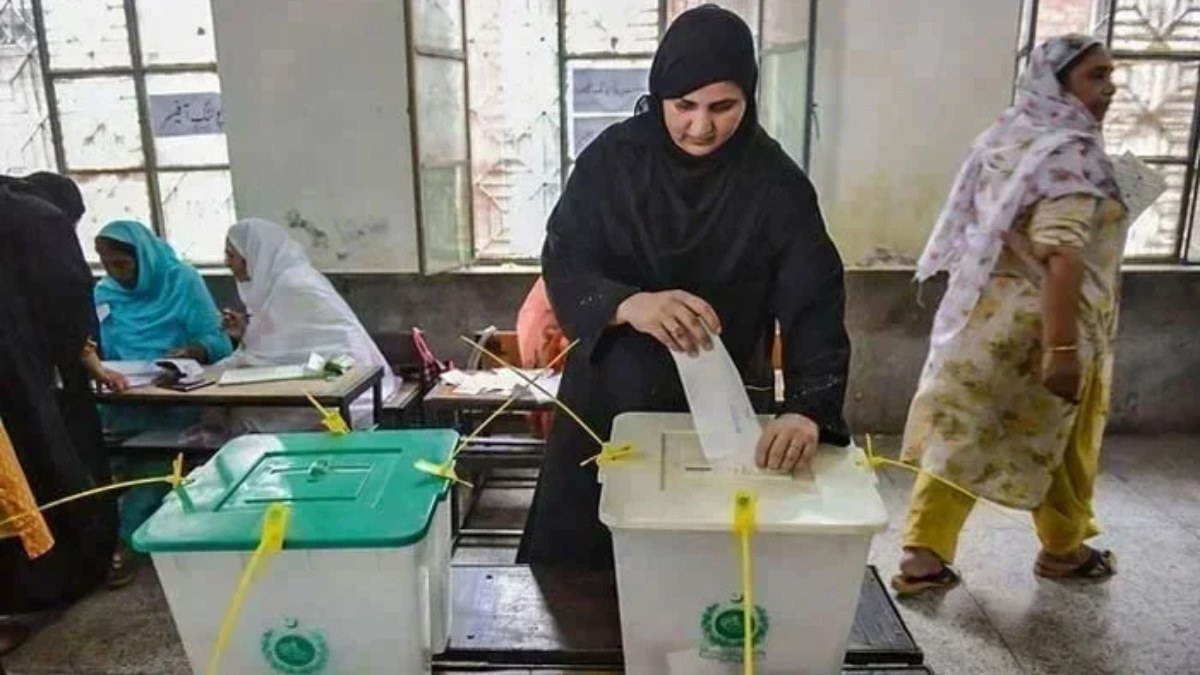 Pakistan'da seçimlerde 17 bin 816 milletvekili adayı yarışacak