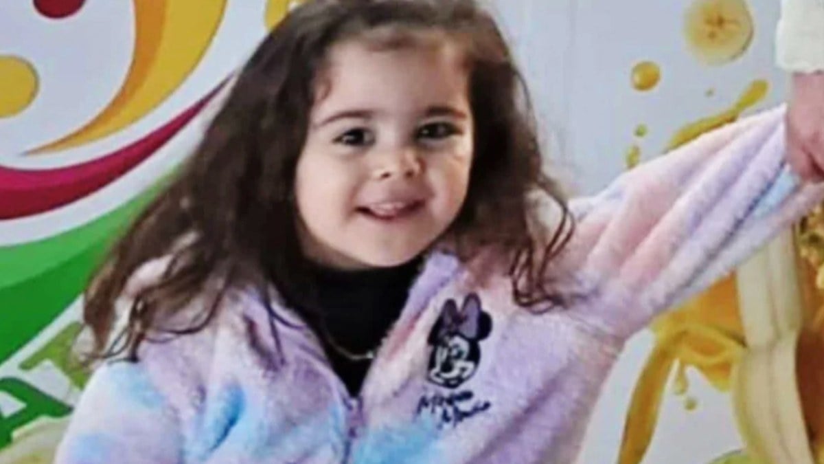 Mardin'de 7. kattan düşen 4 yaşındaki çocuk hayatını kaybetti