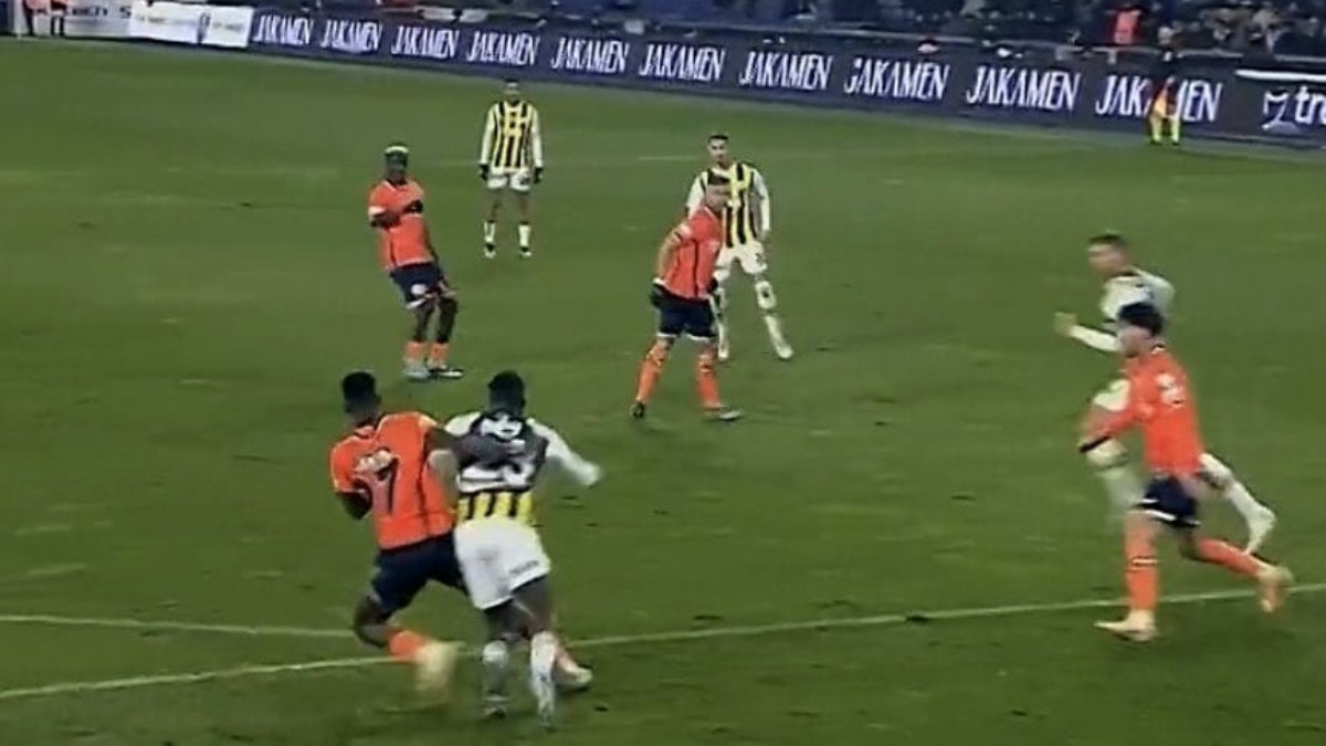 Fenerbahçe'den yayıncı kuruluşa penaltı tepkisi