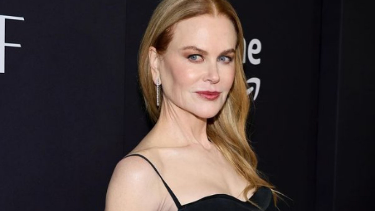 56 yaşındaki oyuncu Nicole Kidman kendine hayran bıraktı! Vogue çekimi gündem oldu