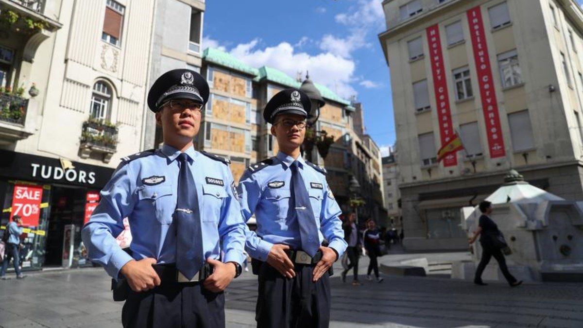 Çin'in 'egzotik güzellik' uyarısı: Yabancı casusların eline düşmeyin