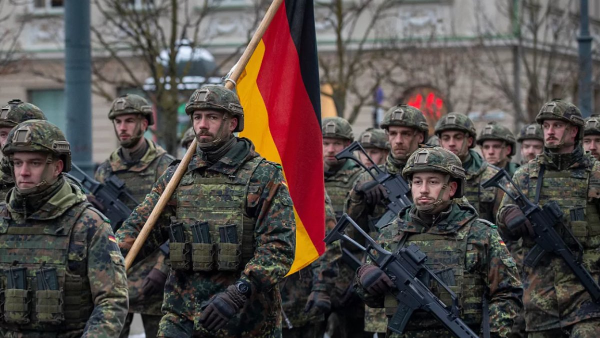 Almanya: Rusya ile savaş konusunda en kötü senaryoya hazır olmalıyız