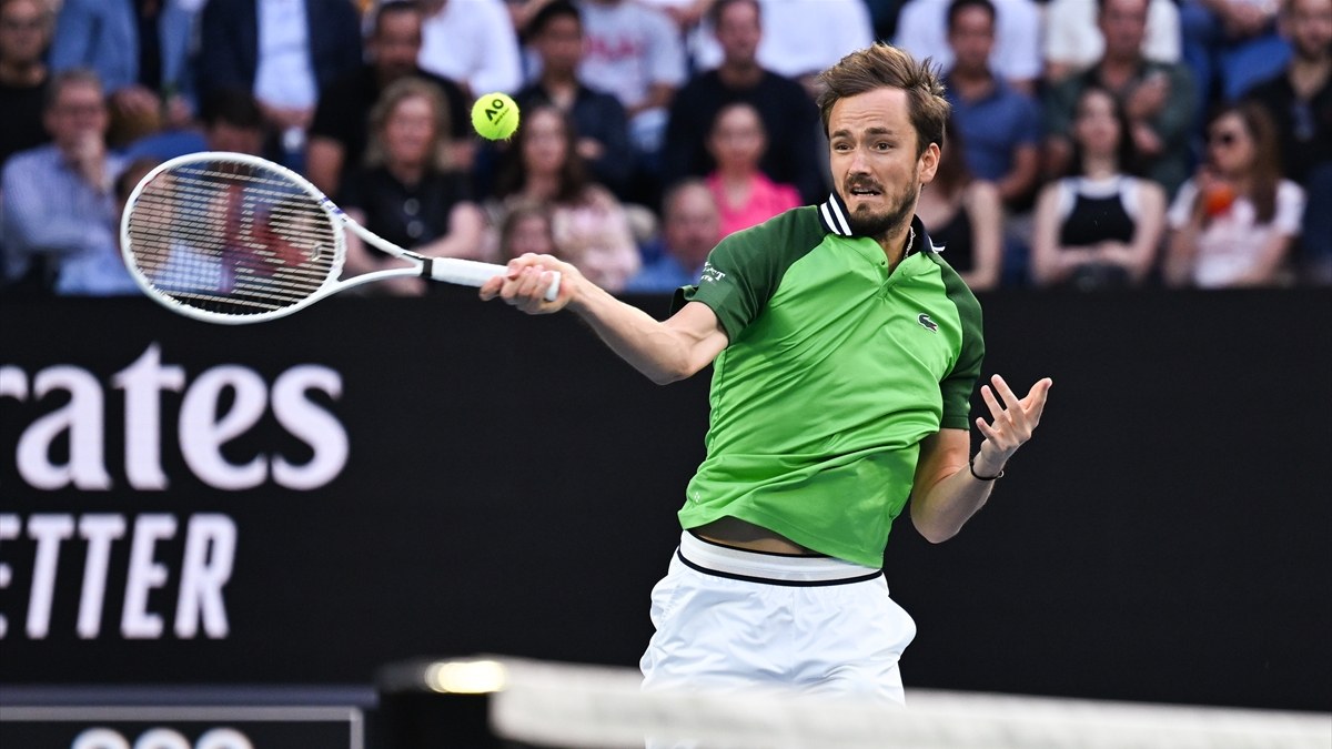 Avustralya Açık'ta Jannik Sinner'in finaldeki rakibi Daniil Medvedev oldu