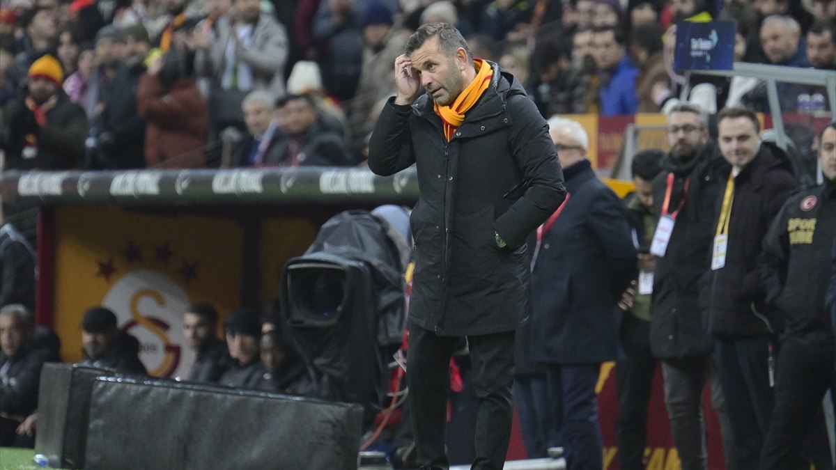 Galatasaray rekora koşuyor! Direkten dönen top sayısı 22 oldu