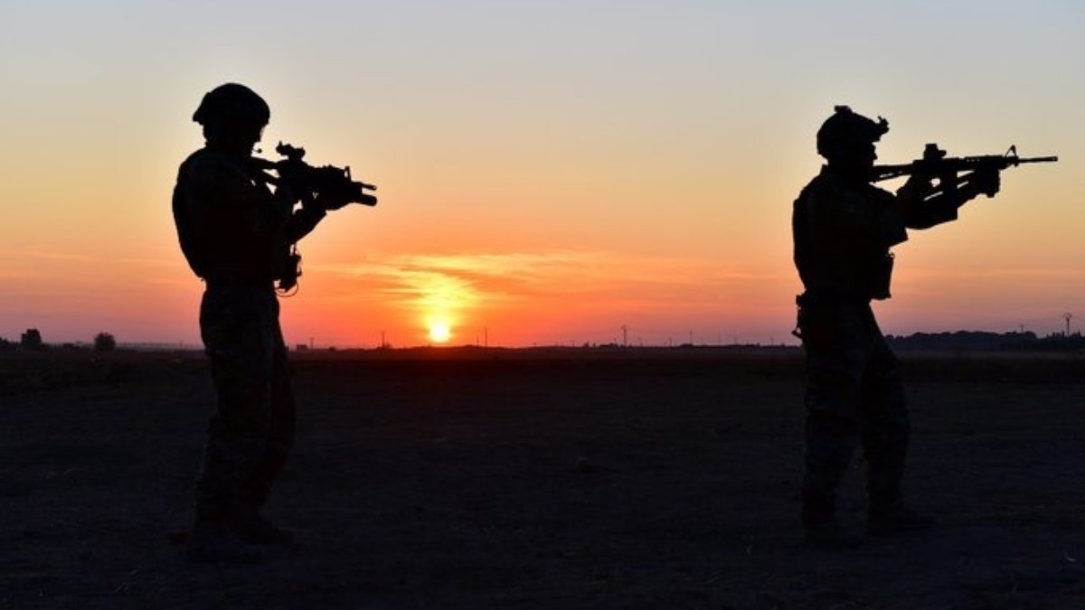 MSB: Irak'ın kuzeyinde 2 terörist teslim oldu