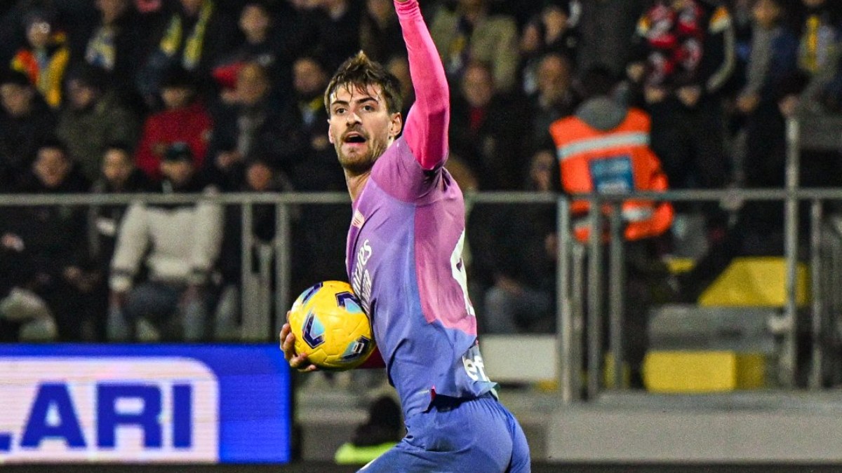 Milan, Frosinone'yi son dakikalarda bulduğu golle yıktı