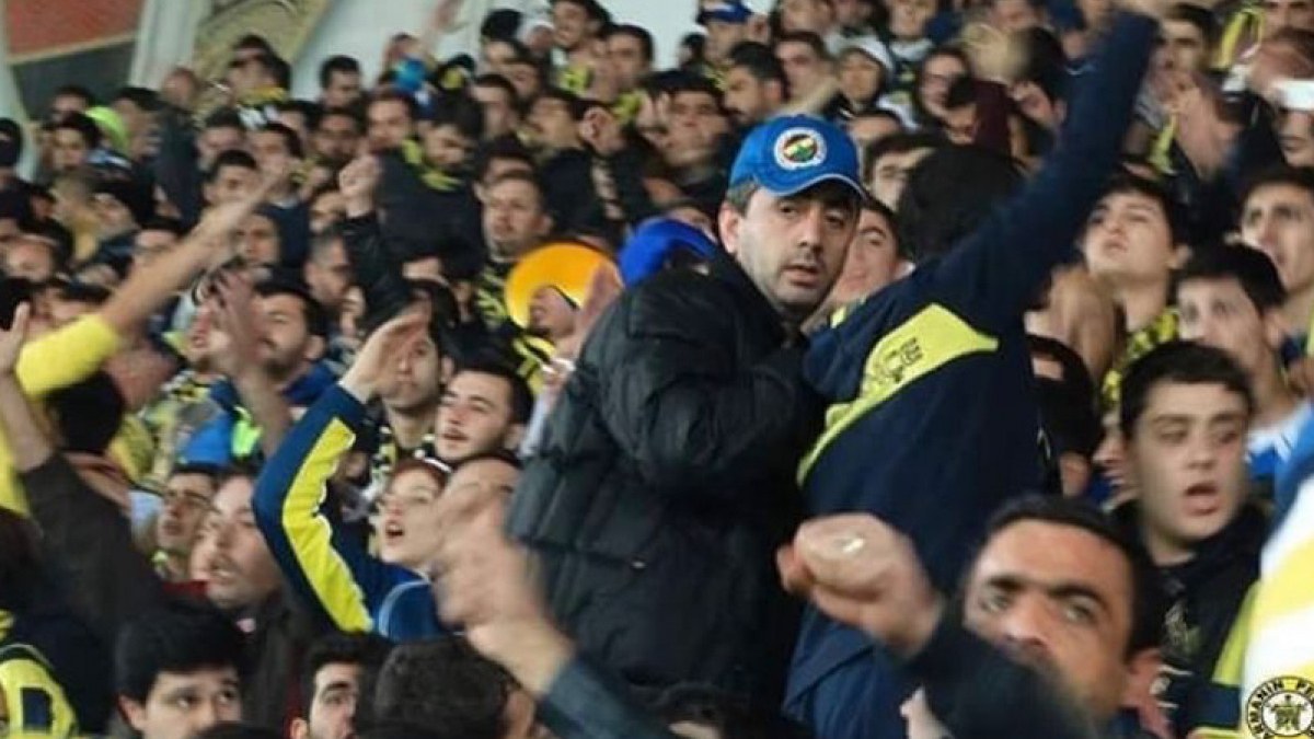 İstanbul'da Fenerbahçe tribün lideri silahlı saldırganların hedefi oldu