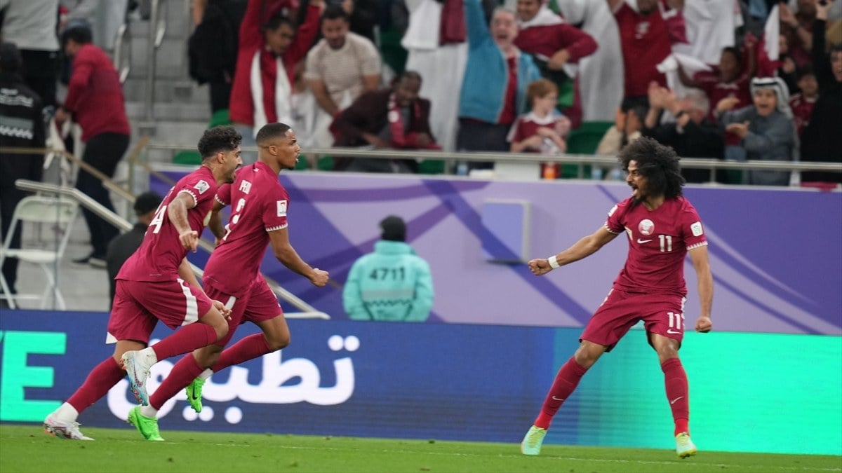 Asya Kupası'nda İran'ı eleyen Katar, finalde