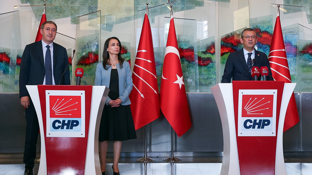 CHP İstanbul'da kalan adayları DEM Parti ile birlikte belirleyecek