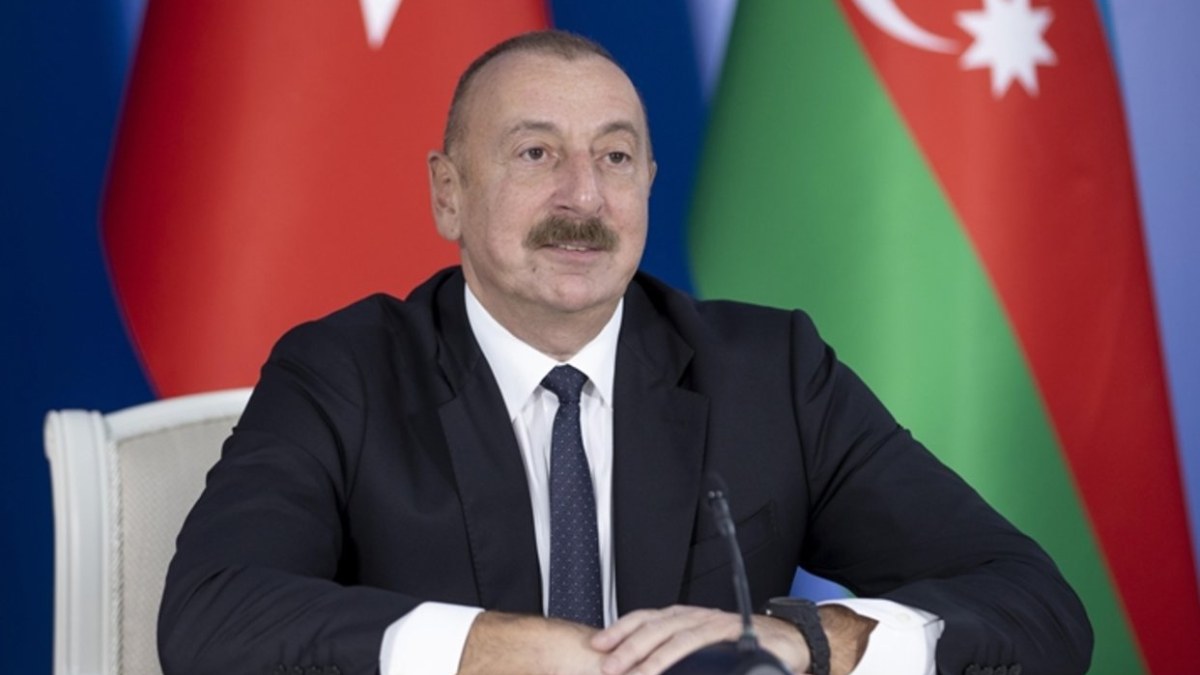 İlham Aliyev'in seçim yorumu: Azerbaycan halkı için tarihi önemi var