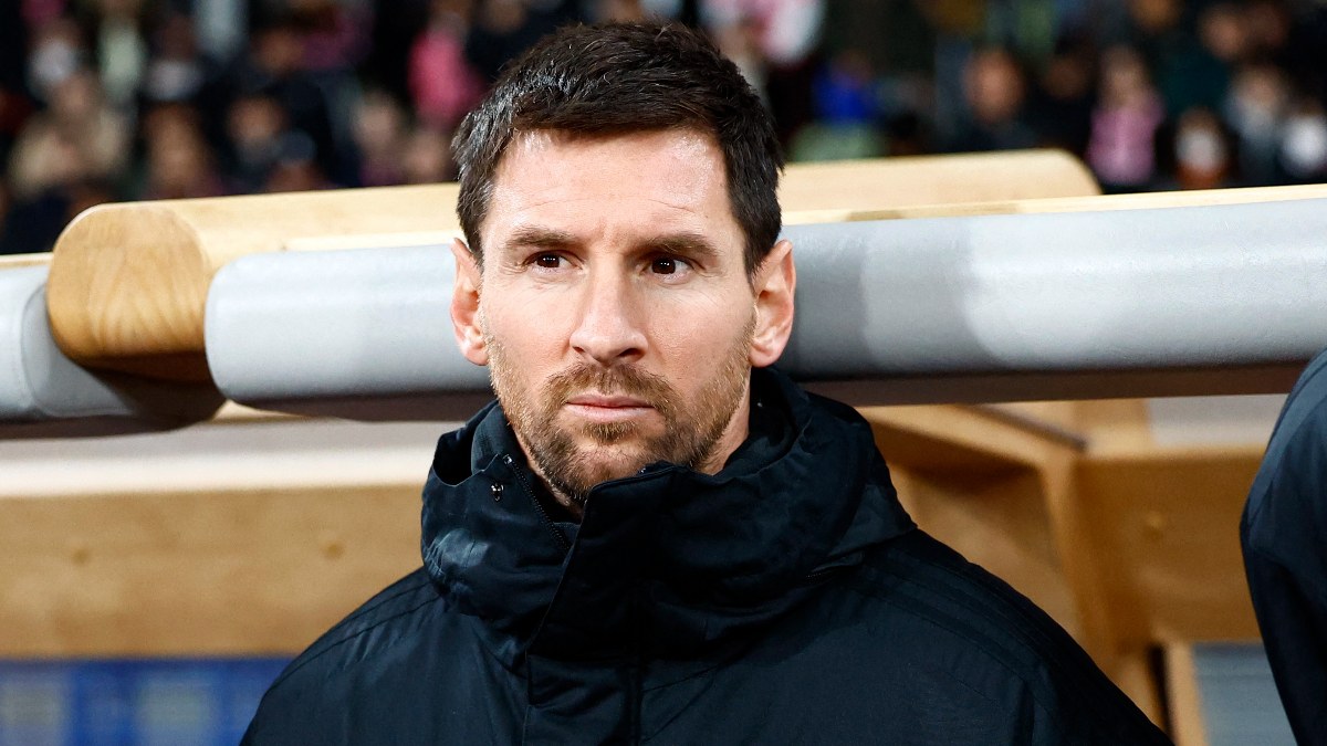 Lionel Messi oynamadığı için taraftarlara bilet parası iade edilecek