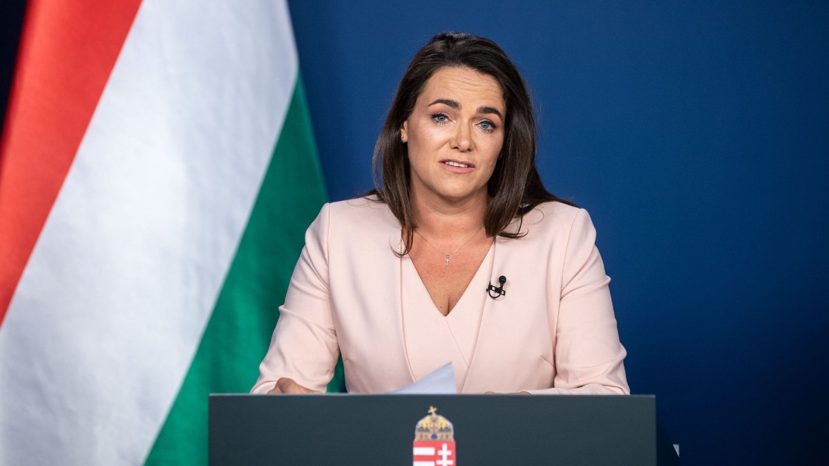 Cinsel istismardan hüküm giyen kişiye af çıkarmıştı! Macaristan Cumhurbaşkanı istifa etti