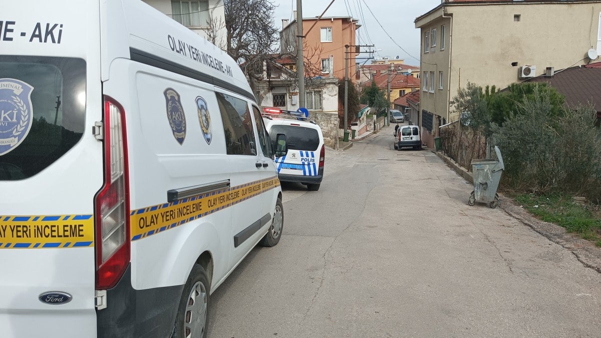 Bursa'da annesine şiddet uygulayan üvey babasını öldürdü