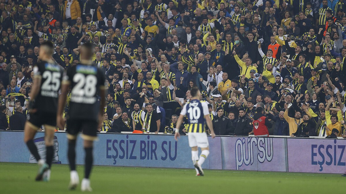 PFDK, Fenerbahçe'ye 352 bin lira ceza kesti