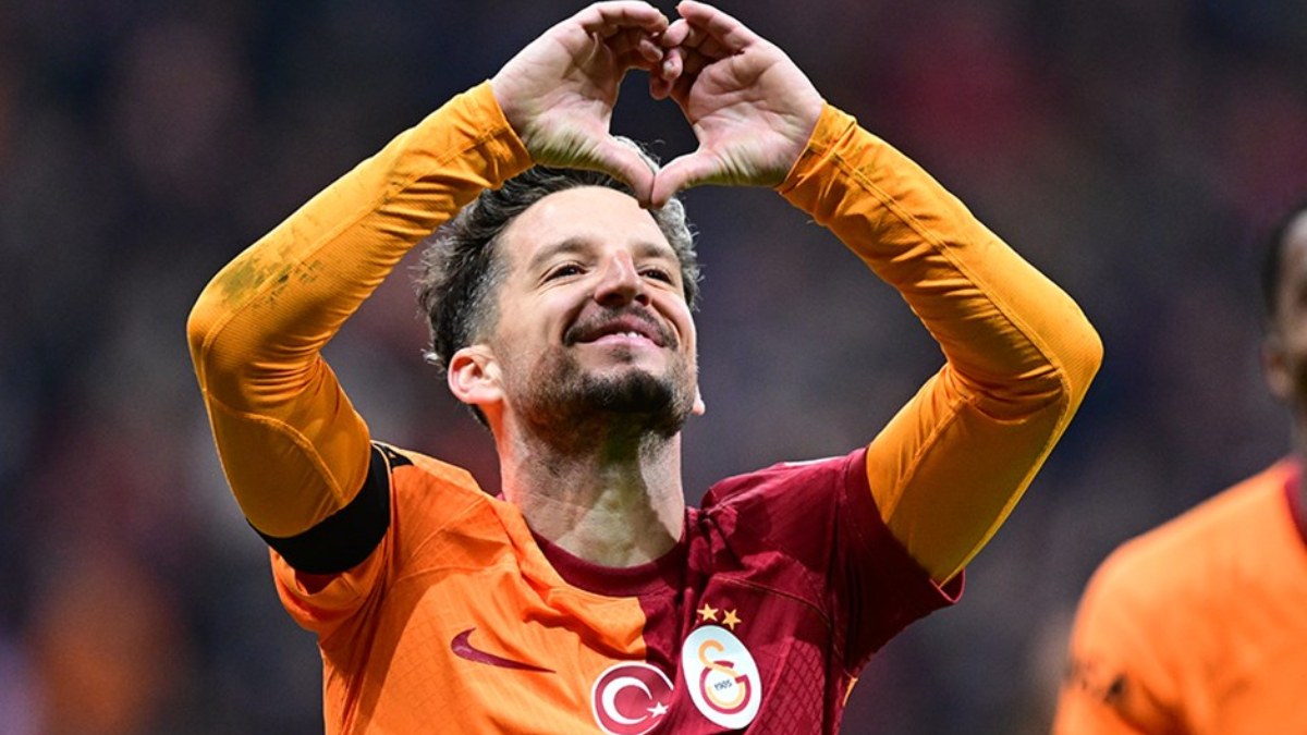 36'lık Mertens durdurulamıyor! 35 maç 7 gol 5 asist! Galatasaraylıları mest eden performans