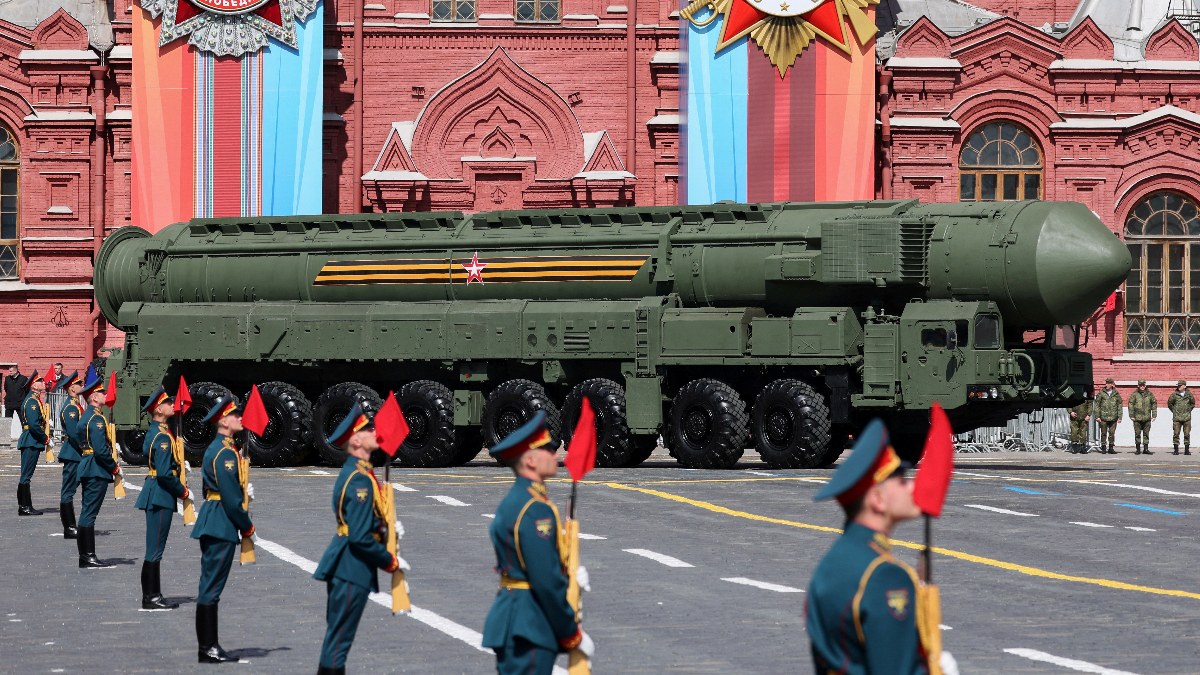 Rusya'dan Batı'ya nükleer bombalı saldırı tehdidi