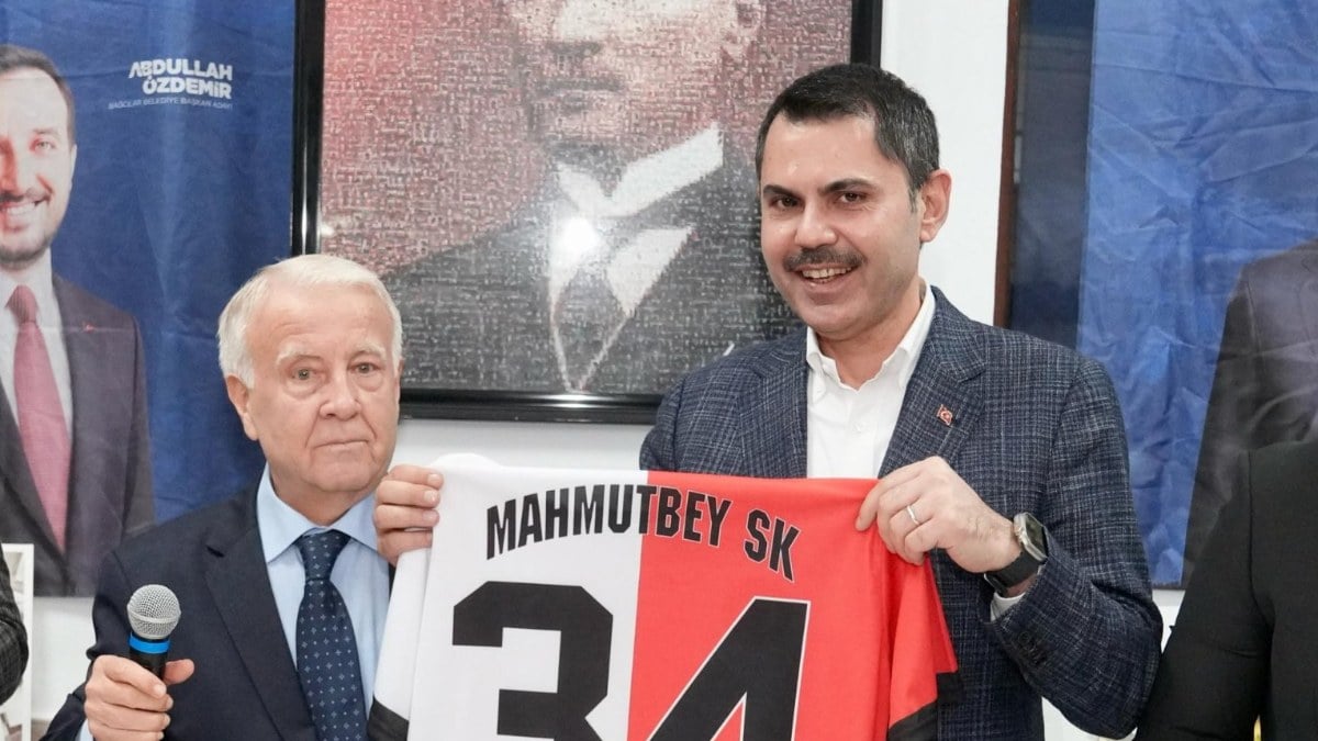 Murat Kurum, Mahmutbey Selanikliler Derneği'ni ziyaret etti
