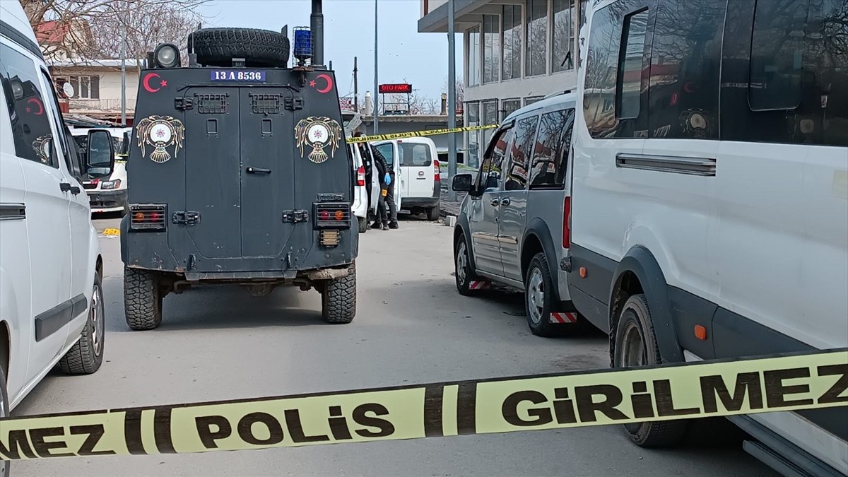 Tatvan Belediye Başkan Yardımcısı Necdet Ökmen'e saldırı