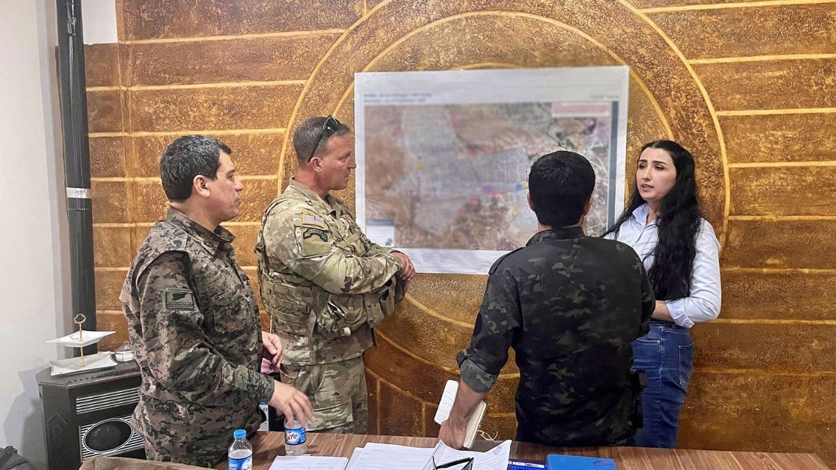 ABD'li komutandan terör örgütü PKK/YPG'ye ziyaret