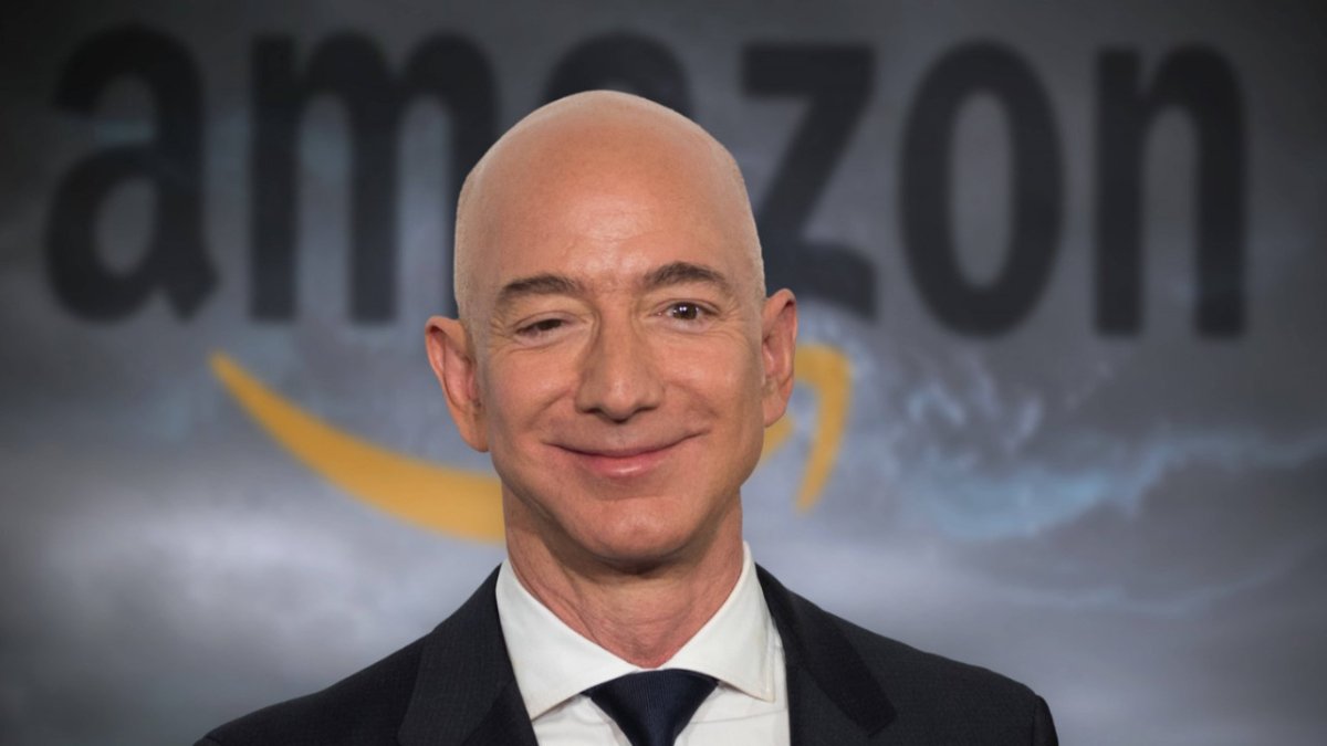200 milyar dolarlık servet: Jeff Bezos, Elon Musk'ı geçerek dünyanın en zengin insanı oldu