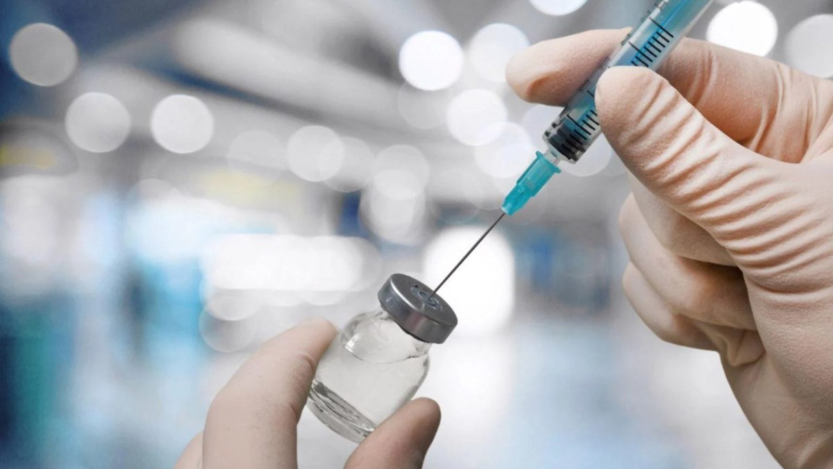 Almanya'da bir adam tam 217 kez koronavirüs aşısı yaptırdı