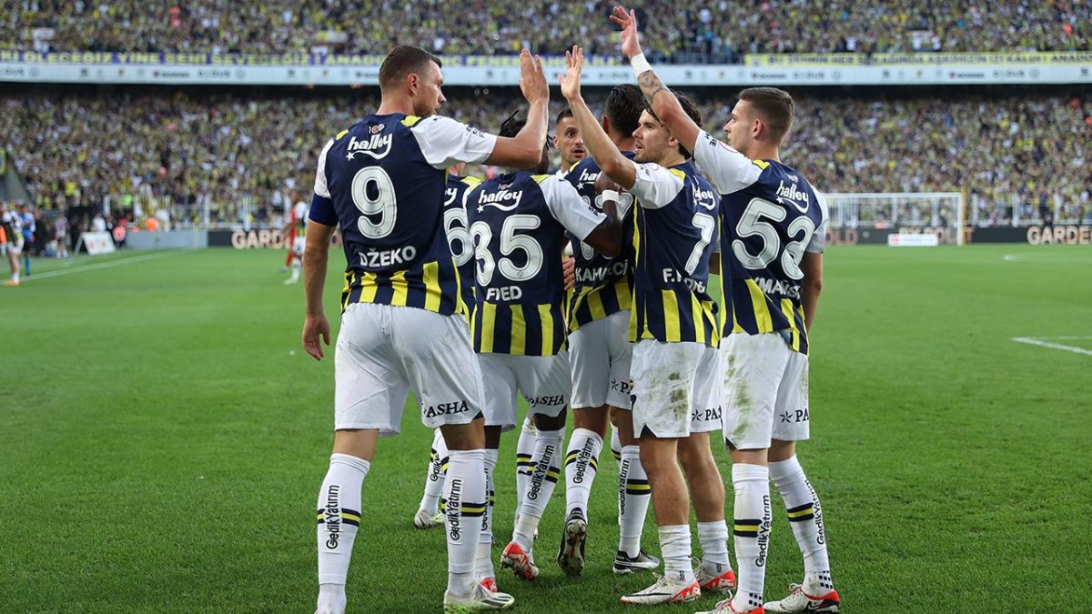 Union Saint-Gilloise - Fenerbahçe maçının ilk 11'leri