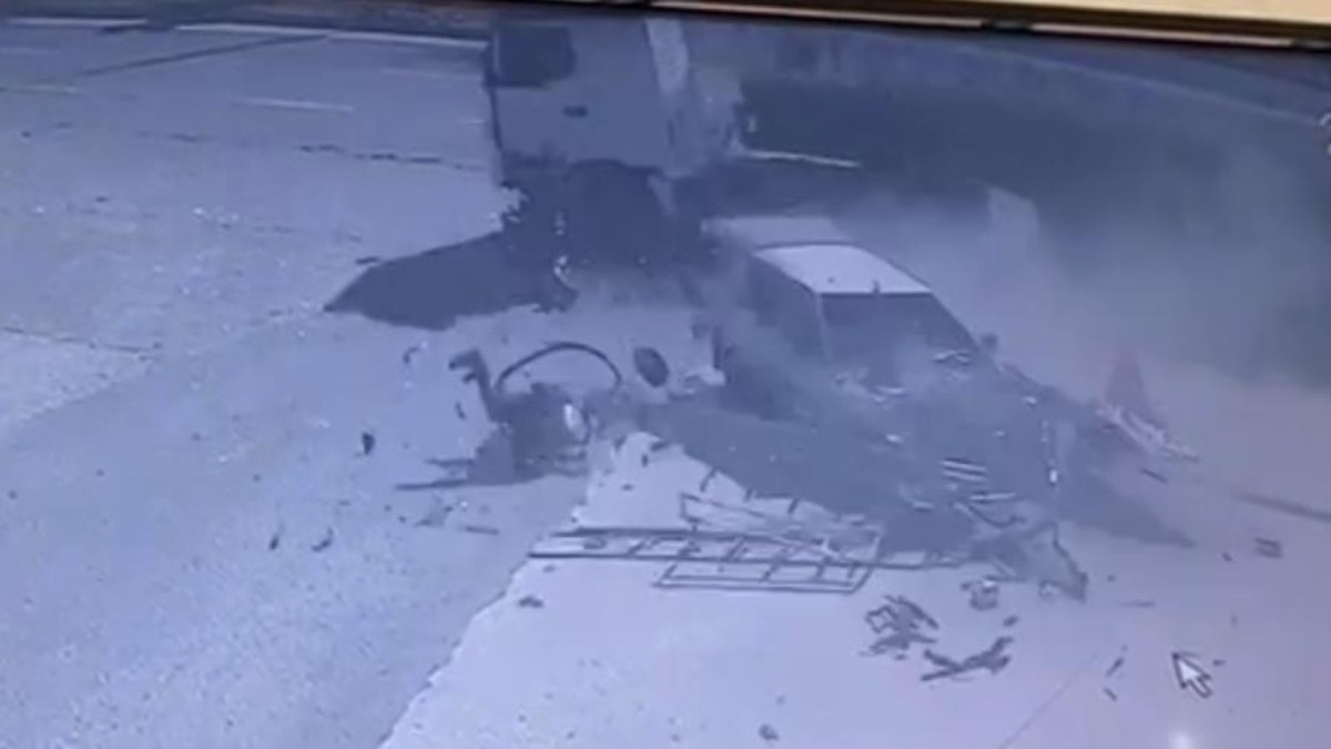 Şanlıurfa'da tanker ile otomobil çarpıştı: 1 ölü