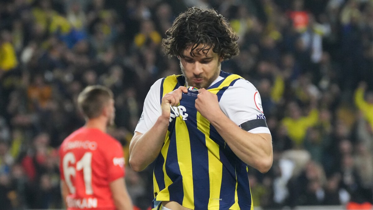 Ferdi Kadıoğlu, Süper Lig'de ilk golünü attı