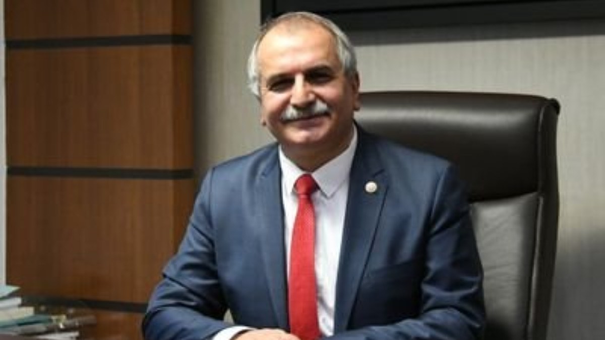 İyi Parti eski milletvekili Ahmet Çelik'e bıçaklı saldırı